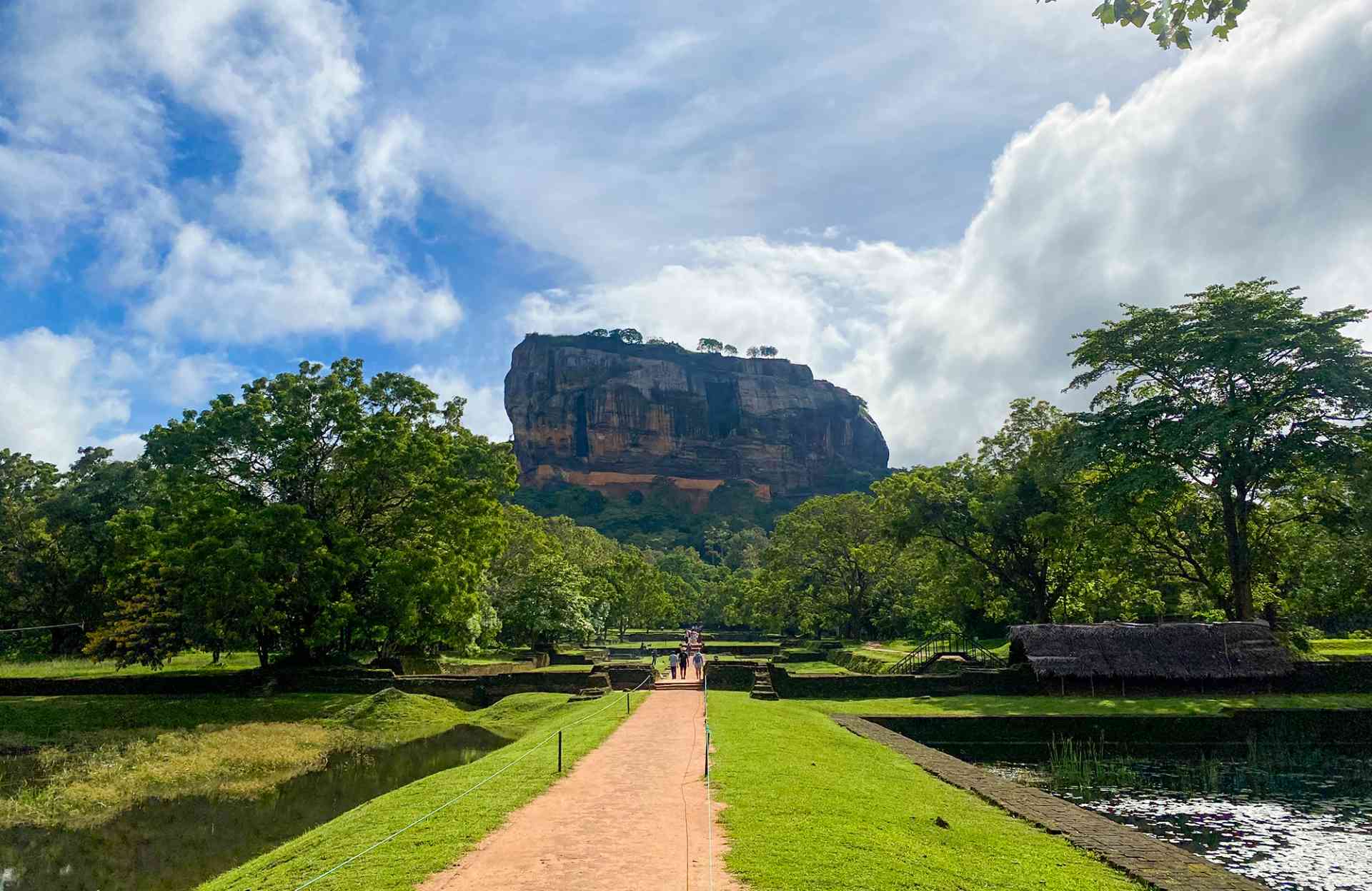 Sigiriya & Dambulla Tour